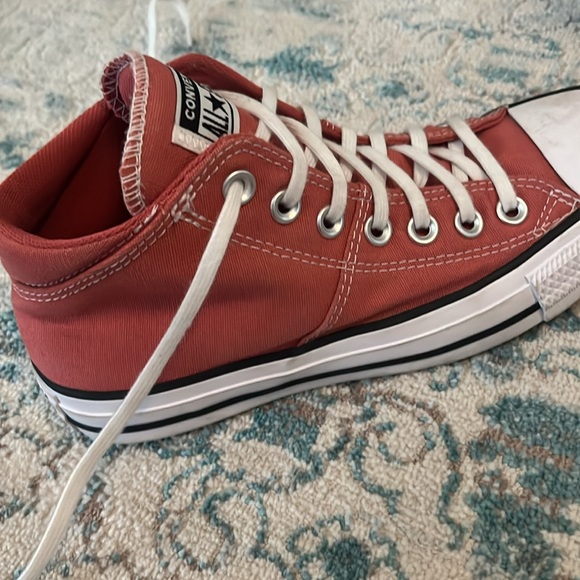 Converse red US 7 almost new - Picture 2 of 5
